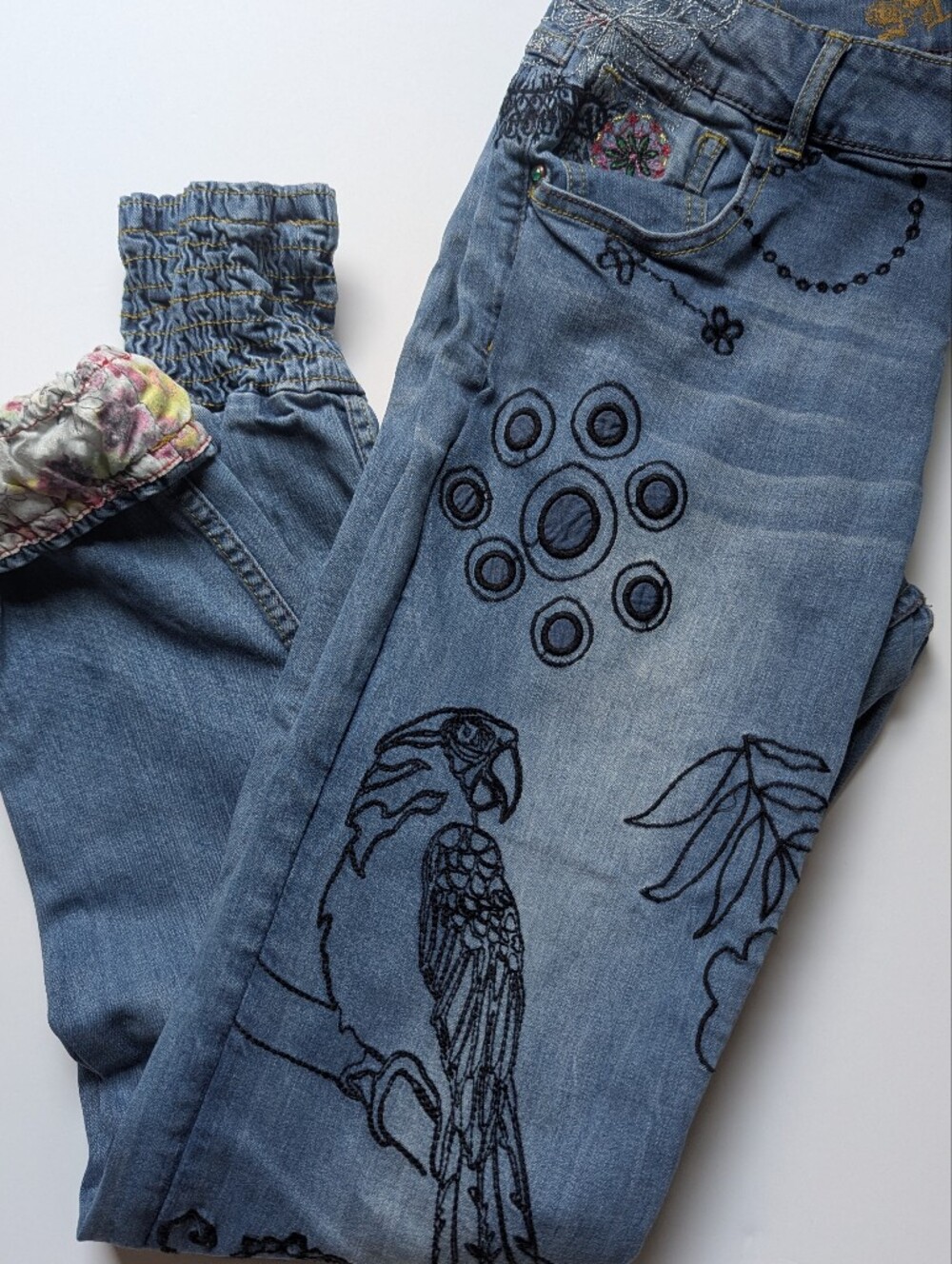 Desigual Blue Embroidered Women's Boyfriend Jeans with Parrot Motif